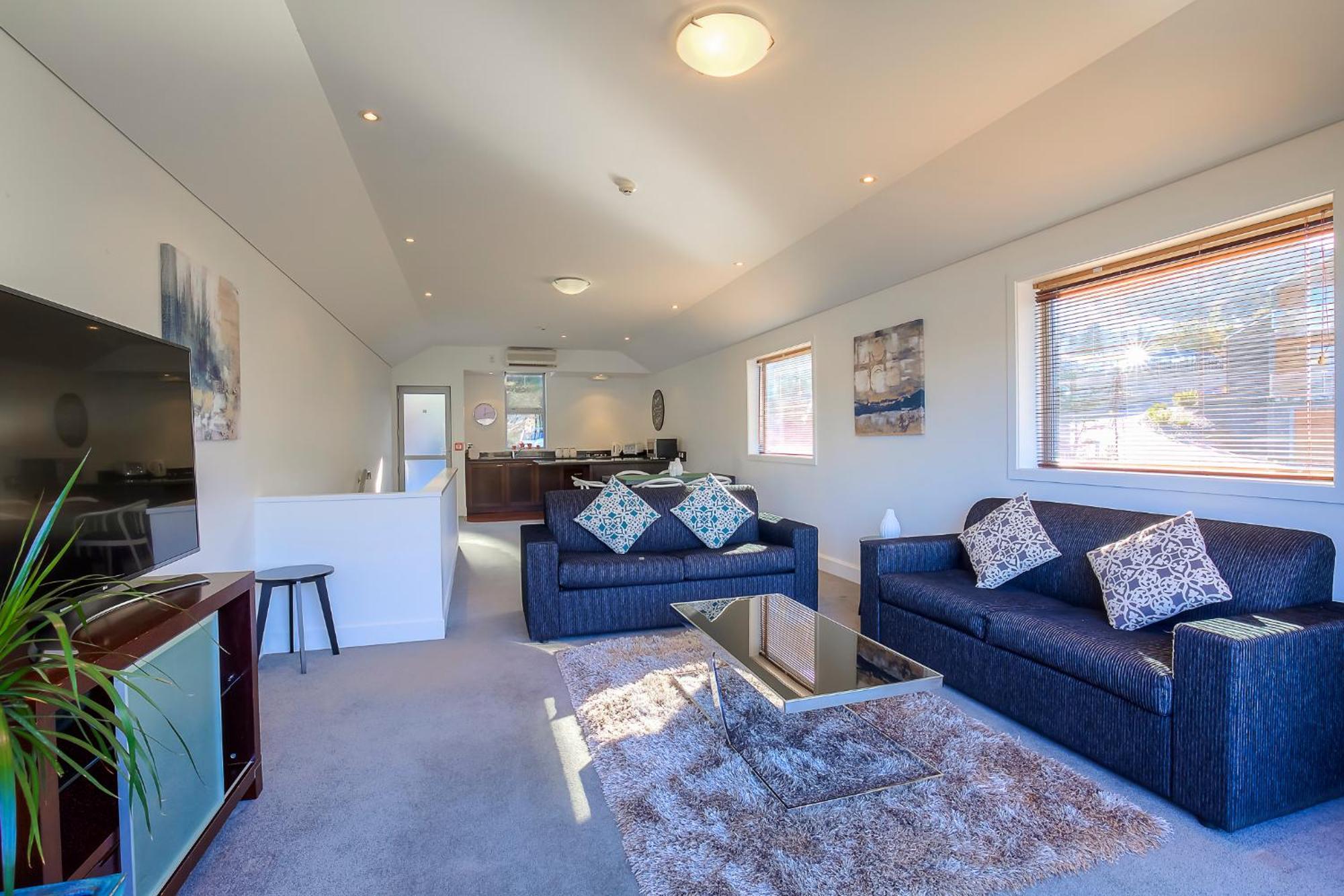 Alpine Vista - Queenstown Holiday Home Εξωτερικό φωτογραφία